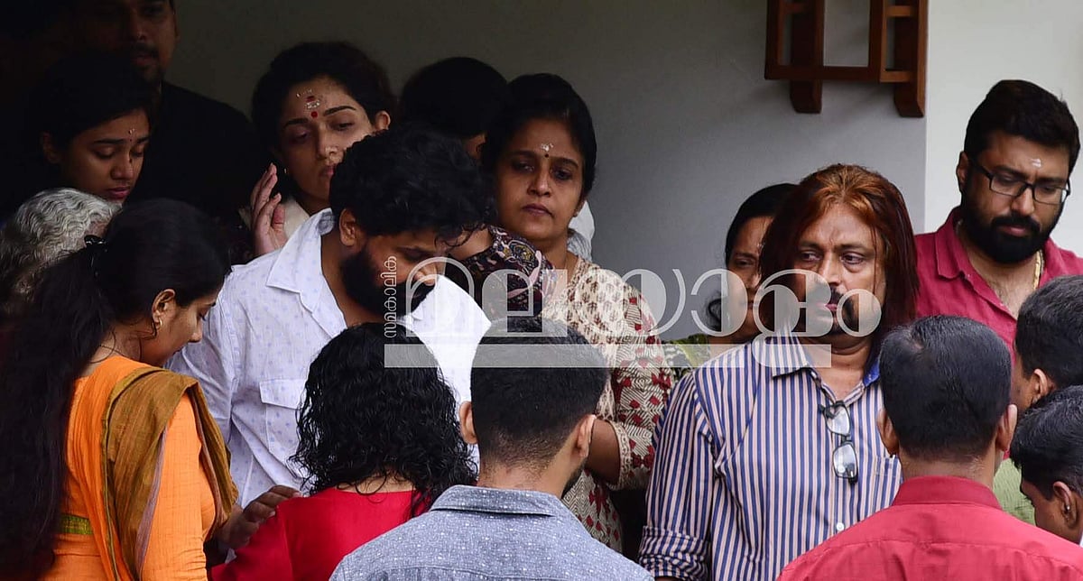 ദിലീപിനെതിരെ ജീവപര്യന്തം തടവു ലഭിക്കാവുന്ന കുറ്റങ്ങള്‍; കുറ്റപത്രം അടുത്ത മാസം എട്ടിന്