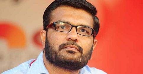 ഗാന്ധിജിക്കു പോലും അവര്‍ മൂന്നെണ്ണമല്ലേ ചെലവിട്ടുള്ളൂ;  ആ മെലിഞ്ഞ ശരീരത്തെ നിശ്ചലമാക്കാന്‍ ഏഴുവെടിയുണ്ടകള്‍ ആവശ്യമായിരുന്നില്ലല്ലോ; എംബി രാജേഷ്