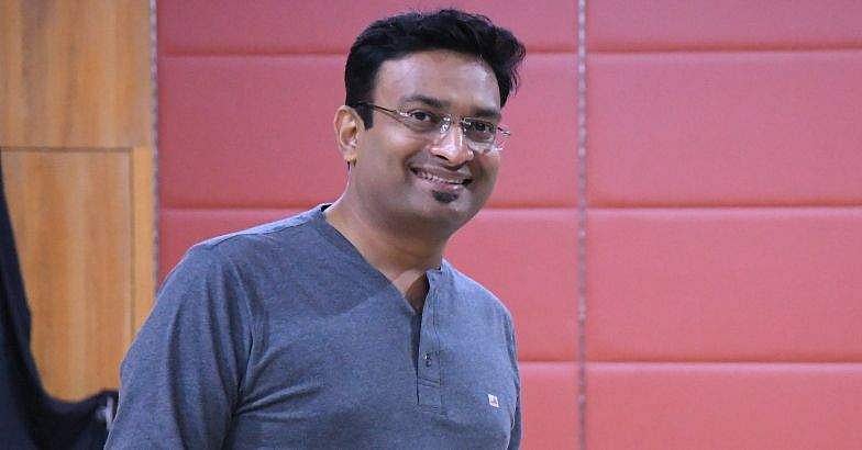 സര്‍ക്കാറിനെയും രാഷ്ട്രീയത്തെയും ഭരണവര്‍ഗ്ഗത്തെയും പഴിക്കുന്നത് അതിന് ശേഷം: പ്രശാന്ത് നായര്‍