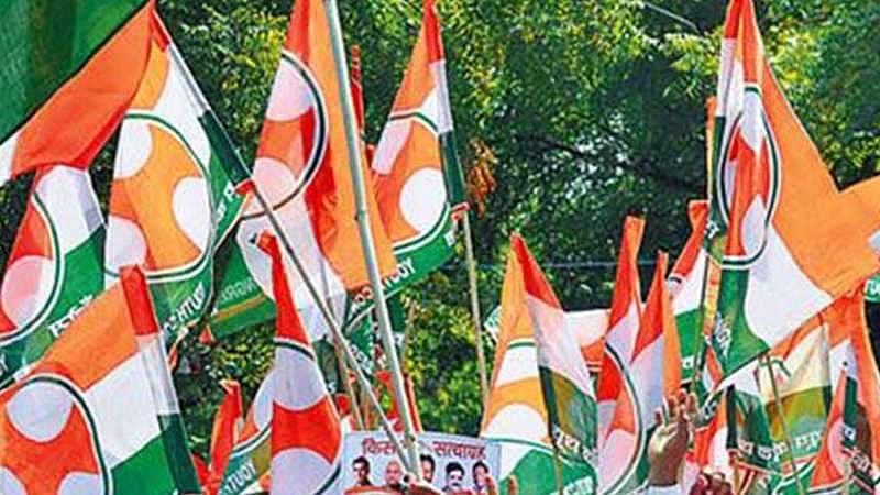 ഡീന്‍ കുര്യാക്കോസിന്റെ ജനകീയ വിചാരണ യാത്രയ്ക്കിടെ യൂത്ത് കോണ്‍ഗ്രസ് പ്രവര്‍ത്തകര്‍ തമ്മില്‍തല്ലി