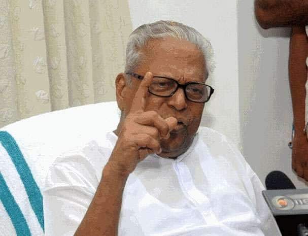 ബല്‍റാം ചരിത്രവും പാരമ്പര്യവും അറിയാത്ത അമൂല്‍ബേബി : വി എസ് അച്യുതാനന്ദന്‍