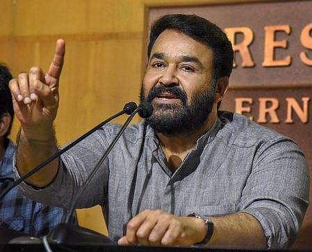 രാജിവെച്ചവരെ എന്തിന് തിരിച്ചുവിളിക്കണം ? ; ഡബ്ലിയുസിസിക്കെതിരെ നിലപാട് ആവര്ത്തിച്ച് മോഹന്ലാല്, ദിലീപിന്റെ രാജി ചോദിച്ചു വാങ്ങിയത്