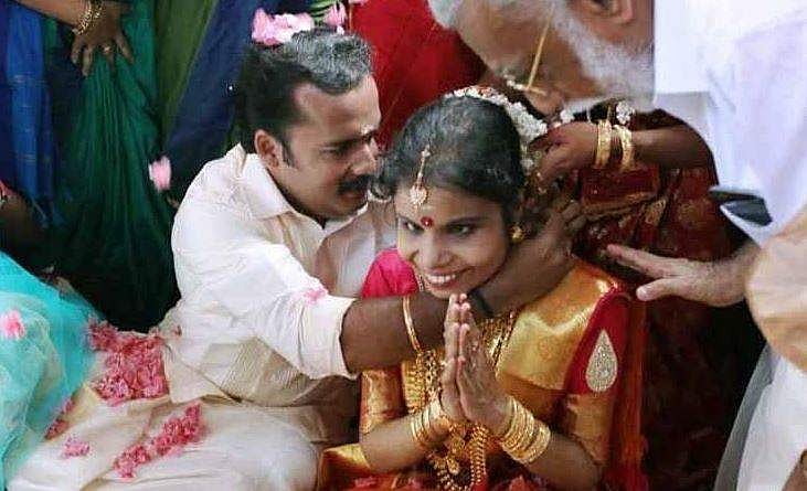 വൈക്കം വിജയലക്ഷ്മി വിവാഹിതയായി; ചിത്രങ്ങളും വീഡിയോയും കാണാം