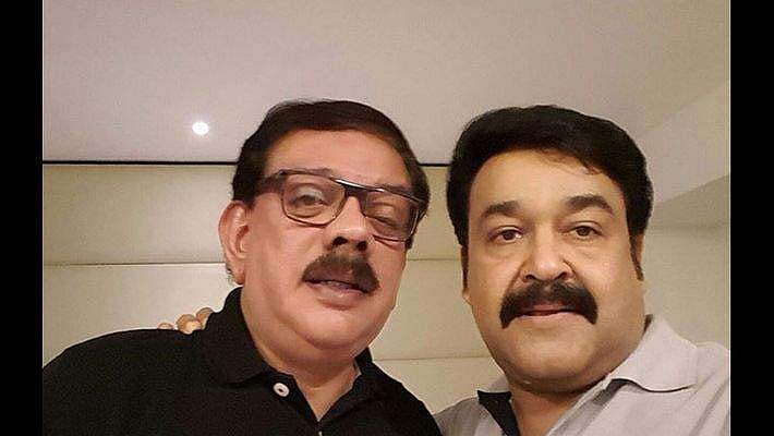 മോഹന്ലാല് - പ്രിയദര്ശന് ടീമിന്റെ കുഞ്ഞാലി മരയ്ക്കാര്; ചിത്രീകരണം ഡിസംബറില് തുടങ്ങും