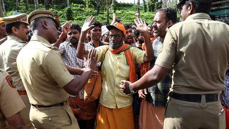 ശബരിമല :  ഇതുവരെ പിടിയിലായത് 2825 പേര്‍, നാമജപത്തില്‍ പങ്കെടുത്തതിന്റെ പേരില്‍ മാത്രം അറസ്റ്റ് വേണ്ടെന്ന് ഡിജിപി