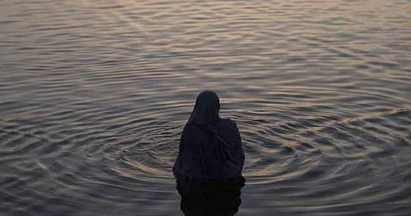 ഗംഗാ സ്‌നാനത്തിനിടെ യുവതിയെ കൂട്ടബലാല്‍സംഗം ചെയ്തു, വീഡിയോ സോഷ്യല്‍ മീഡിയയില്‍ പ്രചരിപ്പിച്ചു