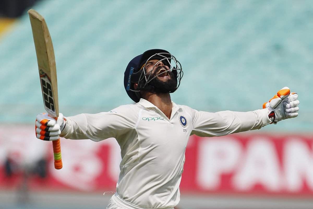 കത്തിക്കയറി ജഡേജയുടെ കന്നി സെഞ്ച്വറി; പടുകൂറ്റന്‍ സ്‌കോറില്‍ ഇന്നിങ്‌സ് ഡിക്ലയര്‍ ചെയ്ത് ഇന്ത്യ