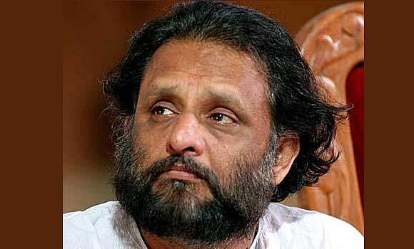ഋതുമതികളായ സ്ത്രീകൾ ശബരിമലയിൽ കയറരുതെന്ന് കൈതപ്രം