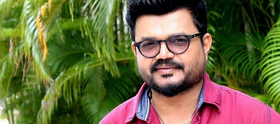 ഒരു ചിത്രത്തില്‍ മൂന്ന് ഷാജിമാര്‍: 'മേരേ നാം ഷാജി'യുമായി നാദിര്‍ഷ