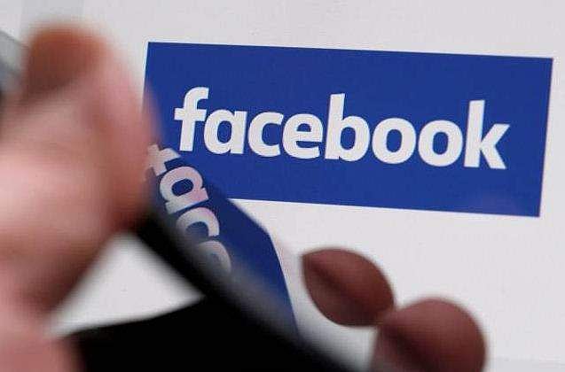 സോഷ്യല്‍ മീഡിയ അക്കൗണ്ടുകള്‍ ആധാറുമായി ബന്ധിപ്പിക്കണം; ഹര്‍ജിയില്‍ കേന്ദ്രത്തിന് നോട്ടീസ്