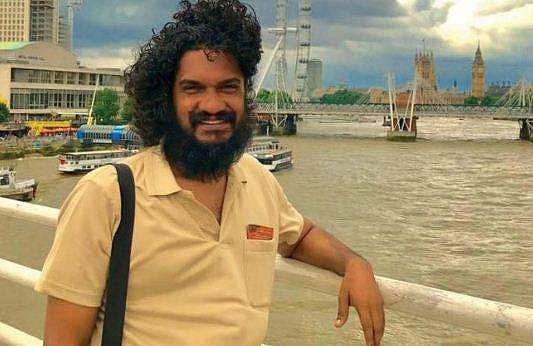 '2000 രൂപയുടെ മുള്ളുവേലി കെട്ടി നിങ്ങള്‍ പുറത്ത് നിര്‍ത്താന്‍ ആഗ്രഹിക്കുന്ന അലമ്പന്‍കാണികളുടെ കൂടെ ഞാനുമുണ്ട് സര്‍'