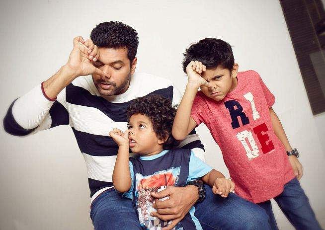 'ആൺമക്കളാണ് പക്ഷെ കരയരുതെന്ന് അവർക്ക് ഞാന്‍ പറഞ്ഞുകൊടുക്കില്ല'; മക്കൾക്ക് കൊടുത്തിട്ടുള്ള ഉപദേശം വെളിപ്പെടുത്തി ജയം രവി, ഏറ്റെടുത്ത് ആരാധകർ 