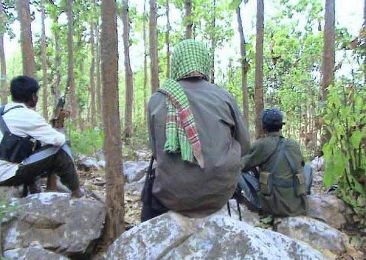 വനിതാ മതിലിനെതിരെ തോക്കുമായി പ്രകടനം നടത്തിയത് മാവോയിസ്റ്റ് സി പി മൊയ്തീനും സംഘവും; അന്വേഷണം ഊർജ്ജിതമാക്കി പൊലീസ്