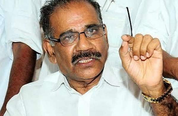 കെഎസ്ആര്‍ടിസിയില്‍ പ്രഫഷണലുകളെ നിയമിക്കും ; പെന്‍ഷന്‍ മാര്‍ച്ചിനുള്ളില്‍ കൊടുത്തു തീര്‍ക്കുമെന്നും മന്ത്രി ശശീന്ദ്രന്‍ 