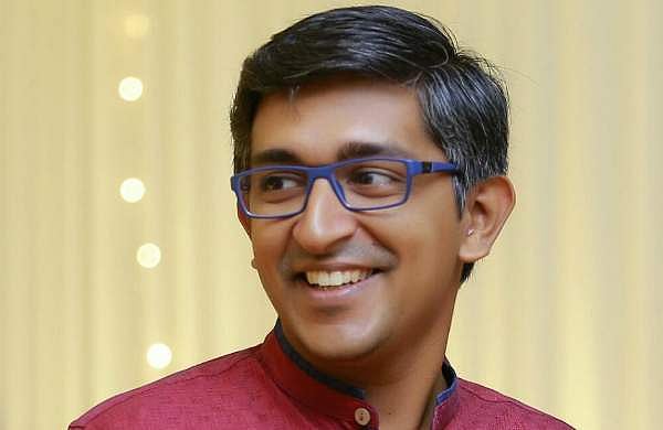 പുതിയ ദേവികുളം സബ്കലക്ടറിന്റെ മൂക്കിന് താഴെ നിയമലംഘനം: ഹരീഷ് വാസുദേവന്‍