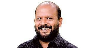 എന്റെ ജോലി നെല്‍വയല്‍ സംരക്ഷിക്കലാണ്, അത് ഞാന്‍ ചെയ്യും: വയല്‍ക്കിളികളുടെ സമരത്തിന് പിന്തുണയുമായി മന്ത്രി വിഎസ് സുനില്‍കുമാര്‍