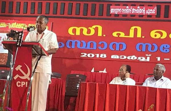 ആരുടെയെങ്കിലും വാലാകരുത്, ജനങ്ങളുടെ പ്രതീക്ഷ കെടുത്തരുതെന്ന് സിപിഐയോട് പിണറായി