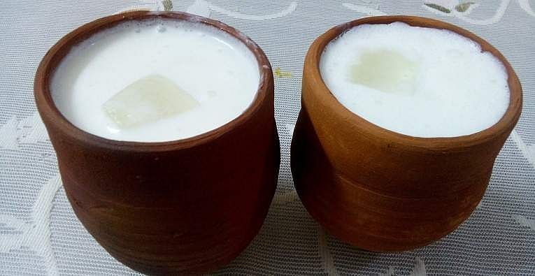 വീണ്ടും വീണ്ടും കഴിക്കാന്‍ ലെസിയില്‍ മയക്കുമരുന്ന്: സാമ്പിളുകള്‍ പരിശോധനയ്ക്കയച്ചു