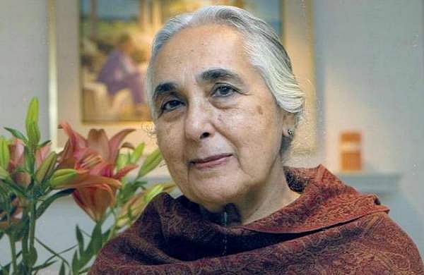 'വിമര്‍ശനാത്മക ചിന്താഗതിയെ അടിച്ചമര്‍ത്തുന്ന അവര്‍ ജെഎന്‍യുവും തകര്‍ക്കും '; സംഘപരിവാറിനെതിരെ റൊമില ഥാപ്പര്‍