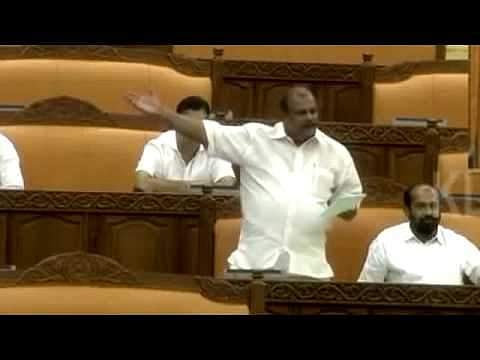 കുമ്പസരിക്കാൻ അവധി വേണമെന്ന് പിസി ജോർജ്ജ്; ആവശ്യം ന്യായമെന്ന് ഭരണ-പ്രതിപക്ഷ എംഎൽഎമാർ
