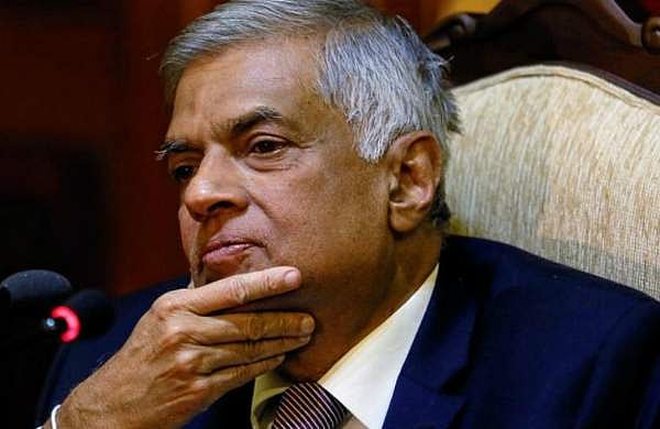 വര്‍ഗീയ കലാപം തടയുന്നതില്‍ പരാജയം : പ്രധാനമന്ത്രി വിക്രമസിംഗെയെ ആഭ്യന്തര വകുപ്പില്‍ നിന്നും മാറ്റി