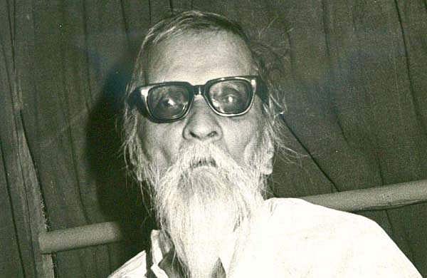 'ആര്‍എസ്എസ് ഫാസിസ്റ്റുകളാണ്, വിനോബാ ഭാവെ അത് 1948ല്‍ പറഞ്ഞു'