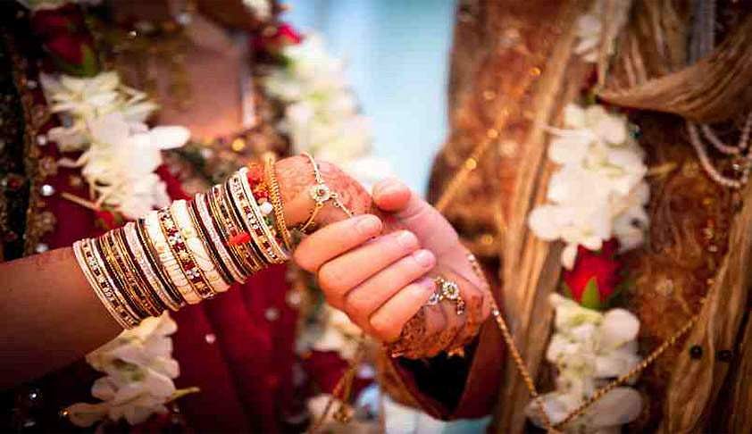 ഹിന്ദുവിവാഹത്തിന് വധുവിന്റെ സമ്മതം നിര്‍ബന്ധമെന്ന് സുപ്രീംകോടതി 