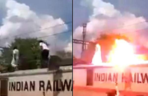 ഇലക്ട്രിക് ട്രെയിനിനു മുകളില്‍ കയറി പ്രതിഷേധം, പിഎംകെ പ്രവര്‍ത്തകന്‍ ജീവനോടെ കത്തി (വിഡിയോ)