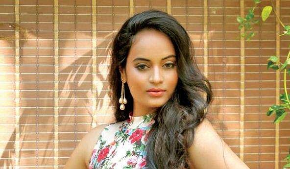 'നിങ്ങളുടെ കാമഭ്രാന്താണ് എല്ലാ പ്രശ്‌നങ്ങള്‍ക്കും കാരണം'; ലൈംഗിക അതിക്രമണം നടത്തുന്നവരെ രൂക്ഷമായി വിമര്‍ശിച്ച് സുജ