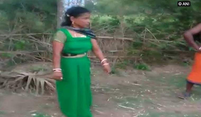 ഒഡിഷയില്‍ സാമൂഹ്യപ്രവര്‍ത്തകയെ ഇലക്ട്രിക് പോസ്റ്റില്‍ കെട്ടിയിട്ട് മര്‍ദിച്ചു