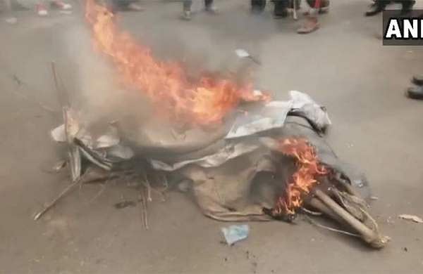 ഏപ്രില്‍ രണ്ടിലെ ദലിത് ഭാരത് ബന്ദിന് പിന്നില്‍ മേല്‍ജാതിക്കാര്‍? ആഹ്വാനം പ്രചരിച്ചത് വാട്ട്‌സ്ആപ്പ് വഴി, കേന്ദ്രം അന്വേഷിക്കുന്നു