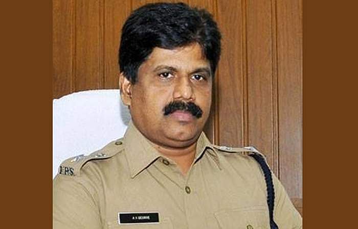 എറണാകുളം റൂറല്‍ എസ് പി എ വി ജോര്‍ജ്ജിനെ സ്ഥലംമാറ്റി