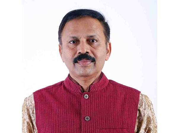 കുറിപ്പടി വേണ്ട;  കണ്ണട മതിയെന്ന് മനുഷ്യാവകാശ കമ്മീഷന്‍