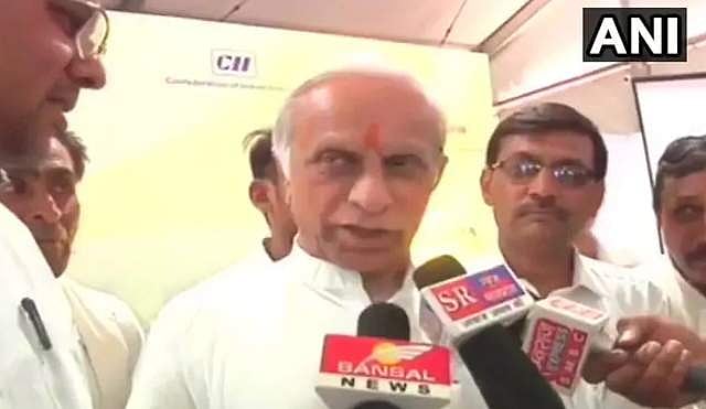 'ആത്മഹത്യ ആരാണ് ചെയ്യാത്തത്? വ്യവസായി മുതല്‍ പൊലീസ് വരെ ആത്മഹത്യ ചെയ്യുന്നില്ലേ'; കര്‍ഷക മരണത്തെക്കുറിച്ച് കൃഷിമന്ത്രി 