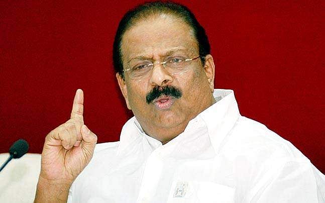 കേരളം ഭരിക്കുന്നത് നിര്‍ഗുണനായ മുഖ്യമന്ത്രി : കെ സുധാകരന്‍