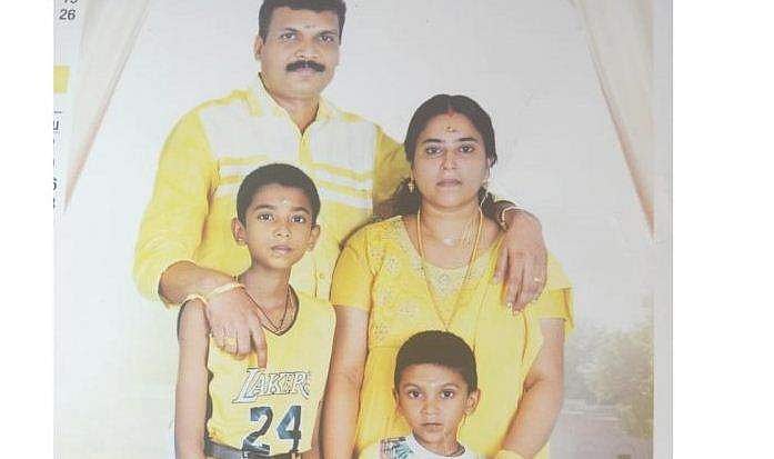 കോട്ടയത്ത് നാലംഗ കുടുംബം മരിച്ച നിലയില്‍; ആത്മഹത്യയെന്ന് സംശയം