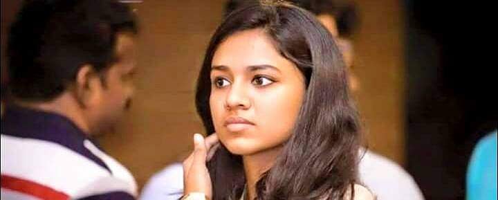 കിടിലന്‍ ഡബ്‌സ്മാഷുമായി ദിലീപിന്റെയും മഞ്ജു വാര്യറുടെയും മകള്‍ മീനാക്ഷി