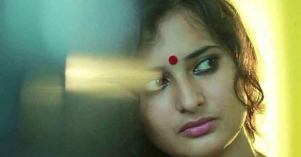 ഷൂട്ടിങ്ങിനായി ബൈക്കില്‍ പോയ നടിക്ക് കാറിടിച്ച് ദാരുണ മരണം