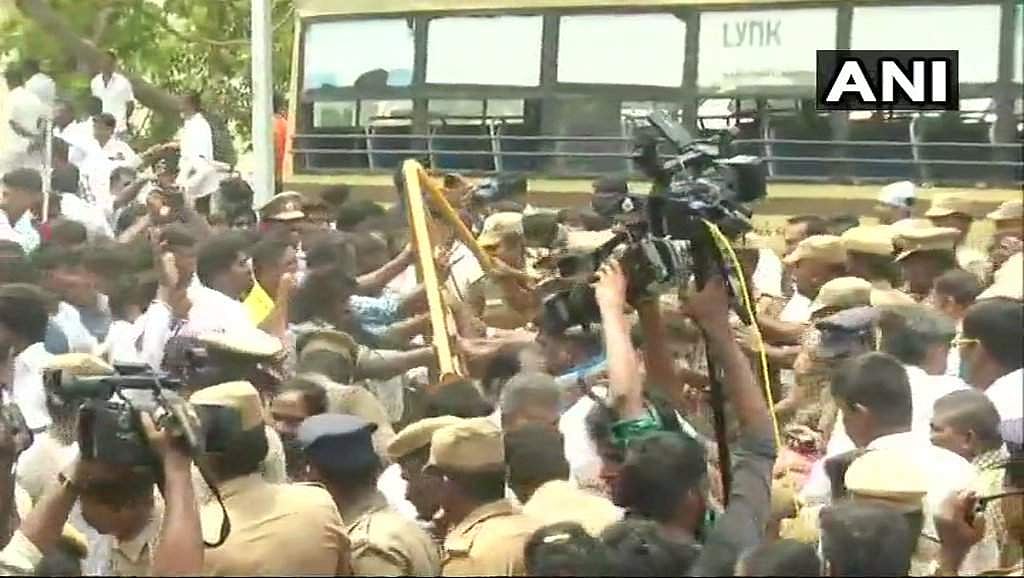 തമിഴ്‌നാട്ടില്‍ നാളെ ബന്ദ്; സ്റ്റാലിന്‍ അറസ്റ്റില്‍