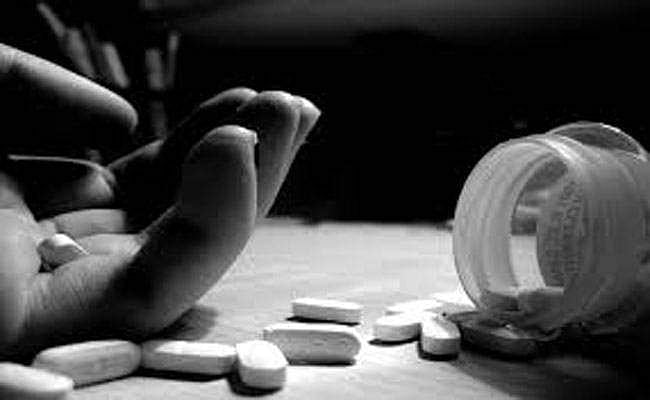 തിരുവല്ലയില്‍ നഴ്‌സ് ആത്മഹത്യയ്ക്ക് ശ്രമിച്ചു; നഴ്‌സിങ് സൂപ്രണ്ടിന്റേയും സഹപ്രവര്‍ത്തകന്റേയും മാനസിക പീഡനം കാരണമെന്ന് പരാതി