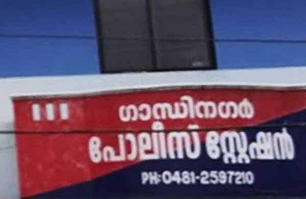 കെവിന്‍ വധം: പൊലീസ് സ്റ്റേഷനില്‍ നാടകീയ രംഗങ്ങള്‍, ഡ്രൈവര്‍ സ്‌റ്റേഷനില്‍ നിന്ന് ഇറങ്ങിയോടി, പൊലീസുകാര്‍ പിന്തുടര്‍ന്നുപിടികൂടി