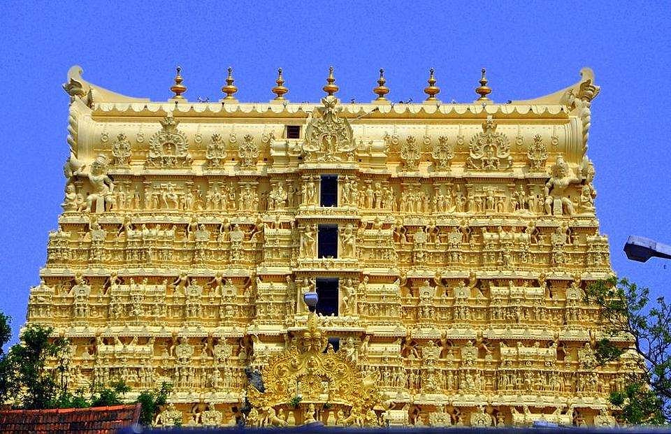 രാജകുടുംബത്തിന് എതിർപ്പ് ; പദ്മനാഭസ്വാമി ക്ഷേത്രത്തിലെ നിധി പ്രദര്‍ശന വസ്തുവായേക്കില്ല