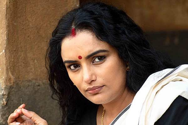 അമ്മയുടെ എക്‌സിക്യൂട്ടീവ് മെമ്പറായതിന് പിന്നാലെ നടി ശ്വേതാ മേനോന് ഭീഷണി; അടുത്തറിയാവുന്ന ആരോ ആണെന്ന് ശ്വേത