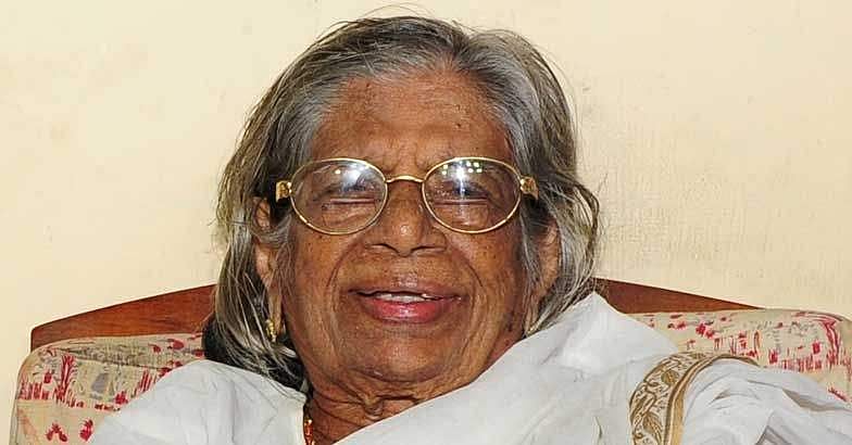'എന്തിനാ പ്രായം തിരക്കുന്നത‌് എന്നെ കെട്ടാനാണോ?' ;  നൂറാം പിറന്നാൾ ആഘോഷത്തെ നർമ്മത്തിൽ മുക്കി കെ ആർ ​ഗൗരി