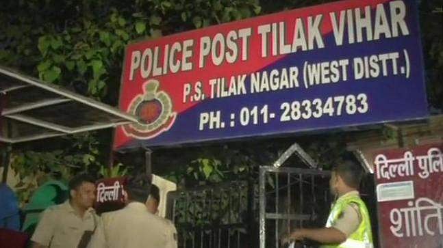 പ്ലസ് ടു വിദ്യാര്‍ത്ഥിനി പൊലീസ് സ്റ്റേഷനില്‍ തൂങ്ങിമരിച്ച നിലയില്‍