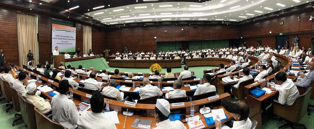 വിട്ടുവീഴ്ച ചെയ്താല്‍ നില മെച്ചപ്പെടുത്താം; 12 സംസ്ഥാനങ്ങളില്‍ നിന്ന് 150 സീറ്റ്, പ്രതീക്ഷ വിടാതെ കോണ്‍ഗ്രസ്