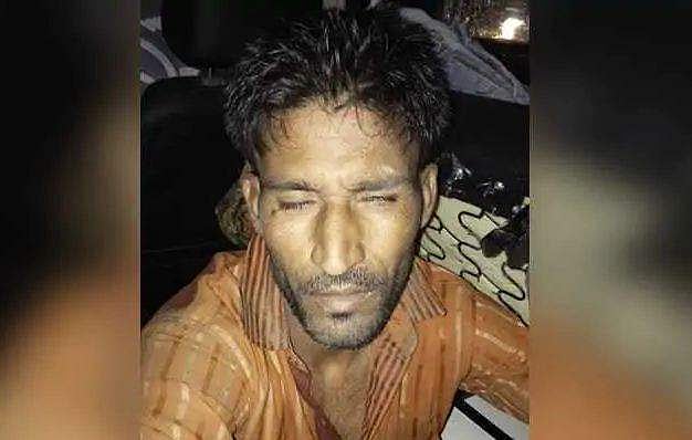 'ജീപ്പില്‍ കയറ്റുമ്പോള്‍ അയാള്‍ ഇങ്ങനെയായിരുന്നു'; പൊലീസിനെ പ്രതിക്കൂട്ടില്‍ നിര്‍ത്തി രഖ്ബര്‍ ഖാന്റെ ജീപ്പില്‍ നിന്നുള്ള ഫോട്ടോ 
