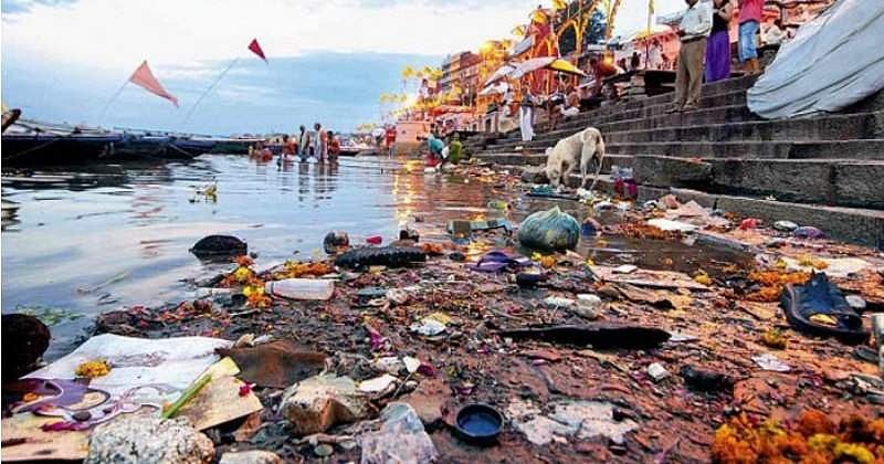 'ഗംഗാജലം ആരോഗ്യത്തിന് ഹാനികരം'; തീരങ്ങളില്‍ ബോര്‍ഡുകള്‍ സ്ഥാപിക്കണമെന്ന് ദേശീയ ഹരിത ട്രൈബ്യൂണല്‍