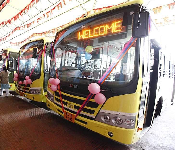 വിമാനം ഇറങ്ങിയാൽ ഇനി ടാക്സി തിരയേണ്ട ; 'ഫ്ലൈ സർവീസു'കളുമായി കെഎസ്ആർടിസി