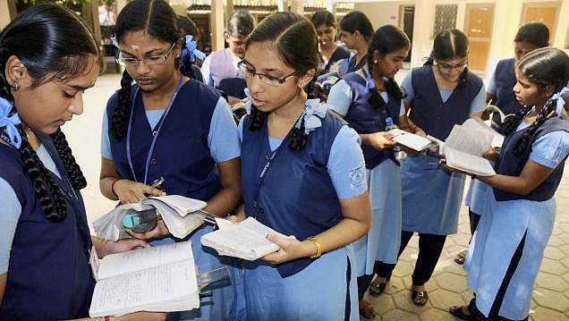 ഇക്കൊല്ലത്തെ എസ്എസ്എല്‍സി പരീക്ഷ മാര്‍ച്ച് അവസാനം ? 